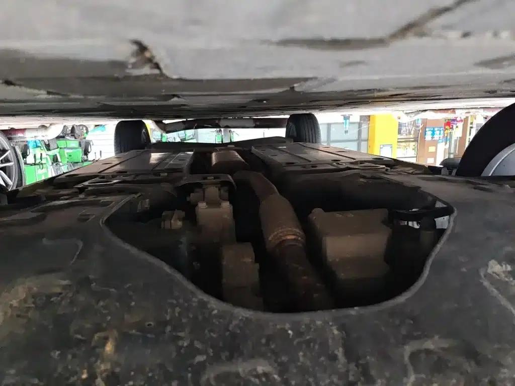 Roewe RX3 2018 1.6L CVT Internet Smart Edition — миниатюра 23