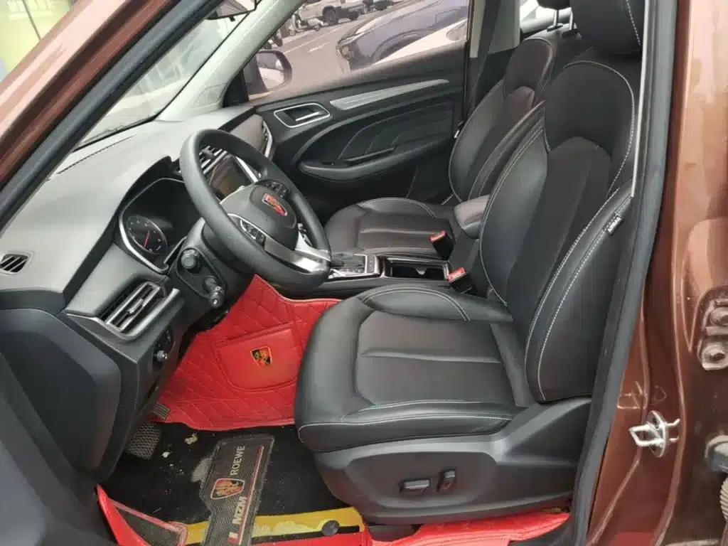 Roewe RX3 2020 1.6L CVT 4G Connected Super Cool Flagship Edition — миниатюра 15