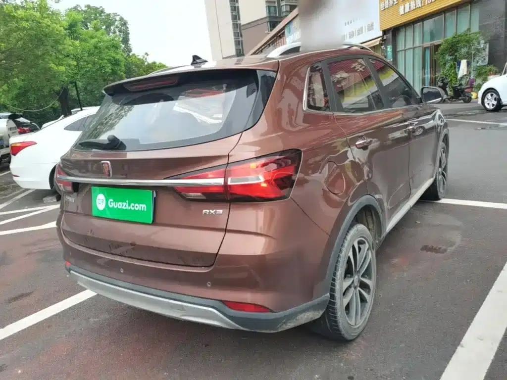 Roewe RX3 2020 1.6L CVT 4G Connected Super Cool Flagship Edition — миниатюра 7