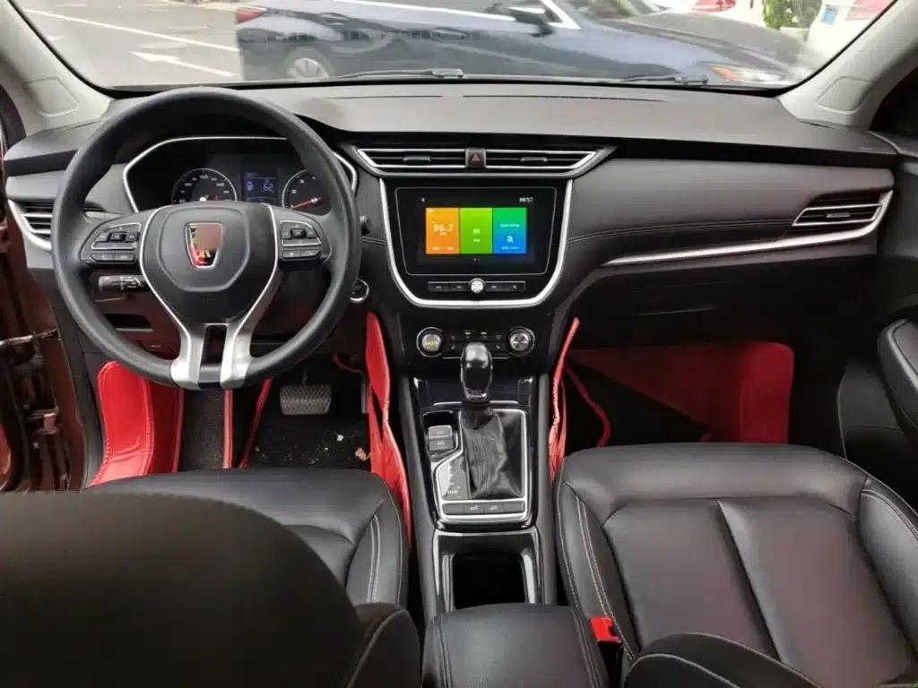 Roewe RX3 2020 1.6L CVT 4G Connected Super Cool Flagship Edition — миниатюра 10
