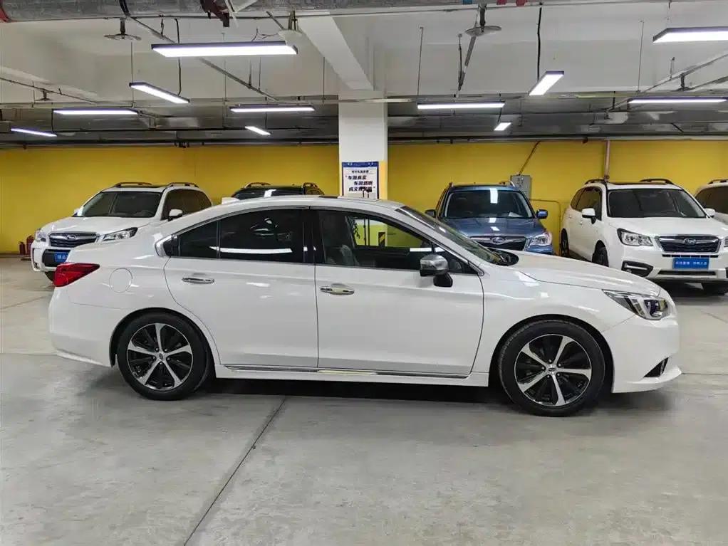 Legacy 2017 2.5i AWD Glory Edition EyeSight — миниатюра 5