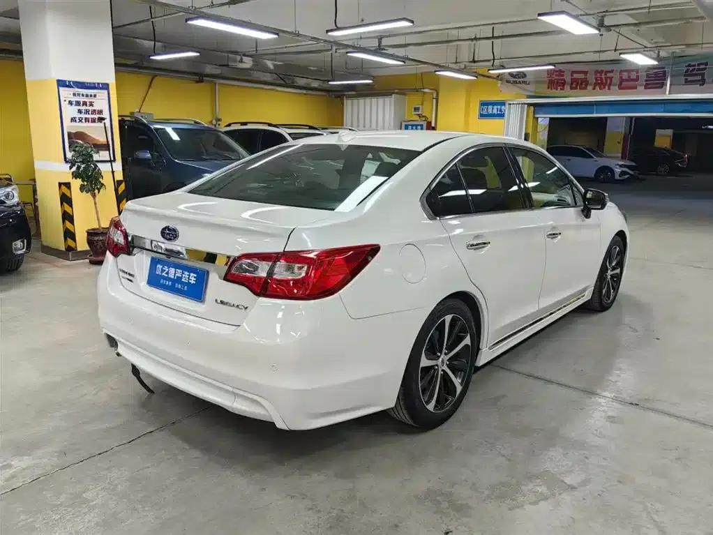 Legacy 2017 2.5i AWD Glory Edition EyeSight — миниатюра 6