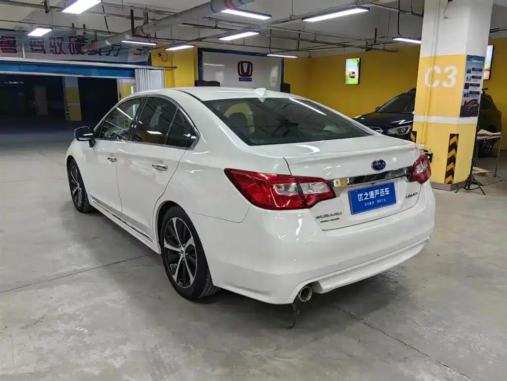 Legacy 2017 2.5i AWD Glory Edition EyeSight — миниатюра 8