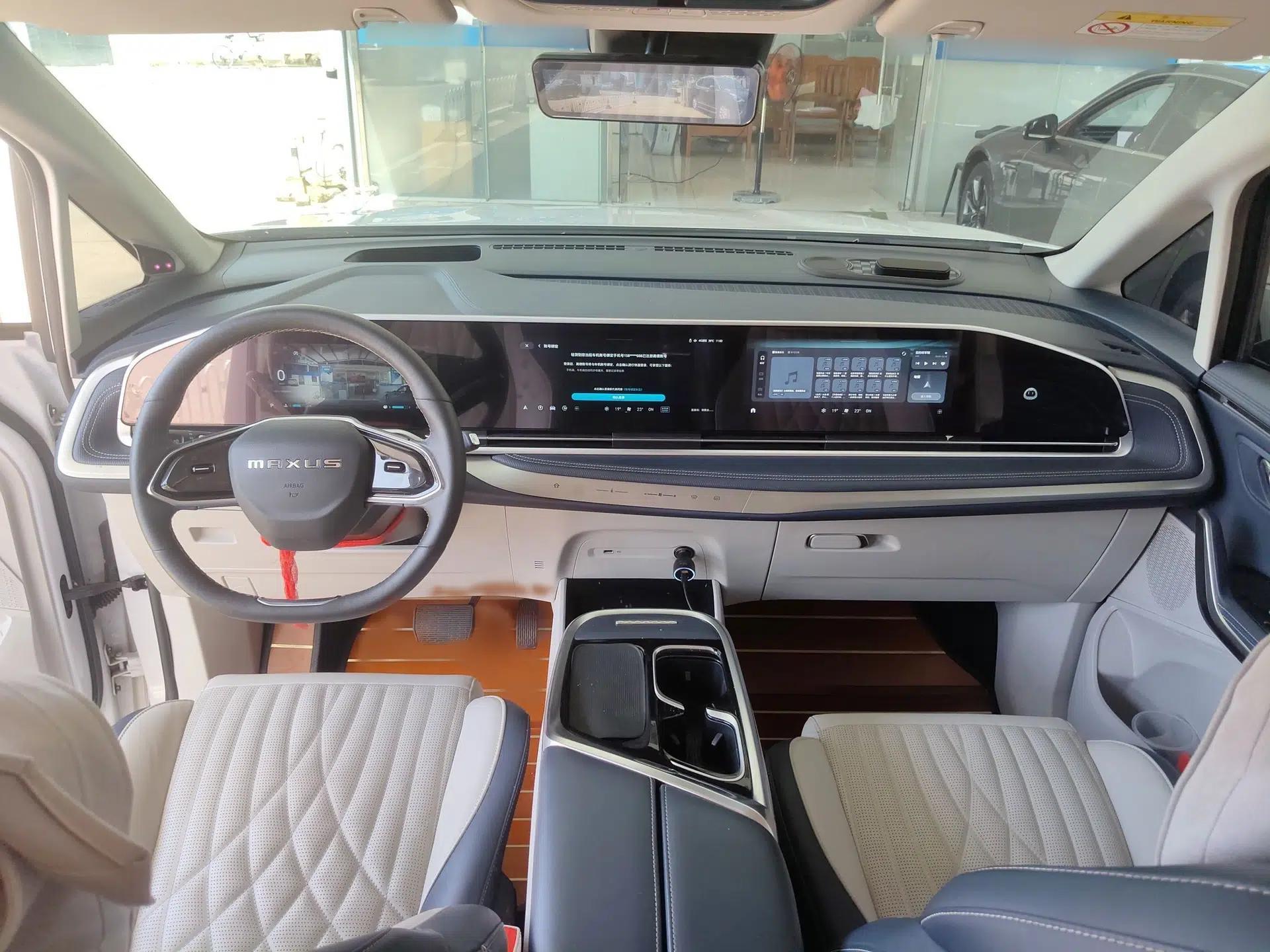 SAIC MAXUS G90 2022 2.0T Interstellar Six-Seater Edition — миниатюра 14