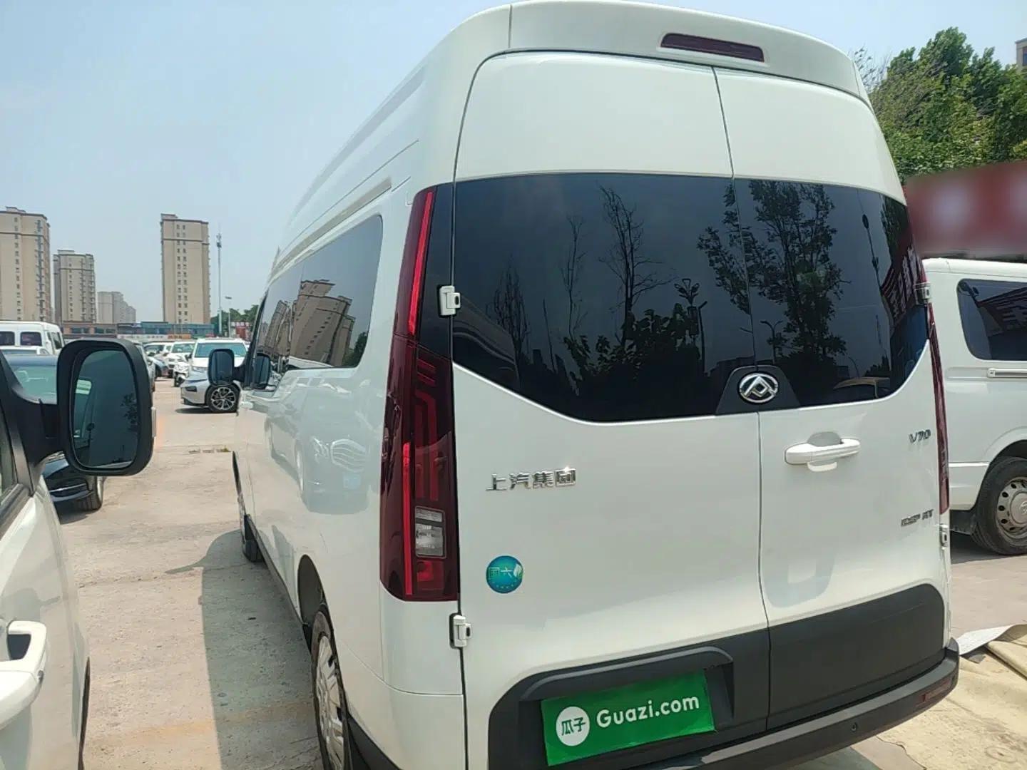 SAIC MAXUS Xintu V70 2023 2.0T Elite Edition Automatic Long Wheelbase Mid-Height 6/7 Seats — миниатюра 4