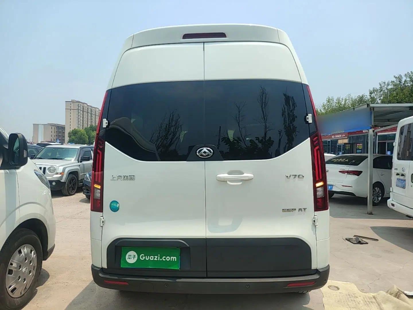 SAIC MAXUS Xintu V70 2023 2.0T Elite Edition Automatic Long Wheelbase Mid-Height 6/7 Seats — миниатюра 5
