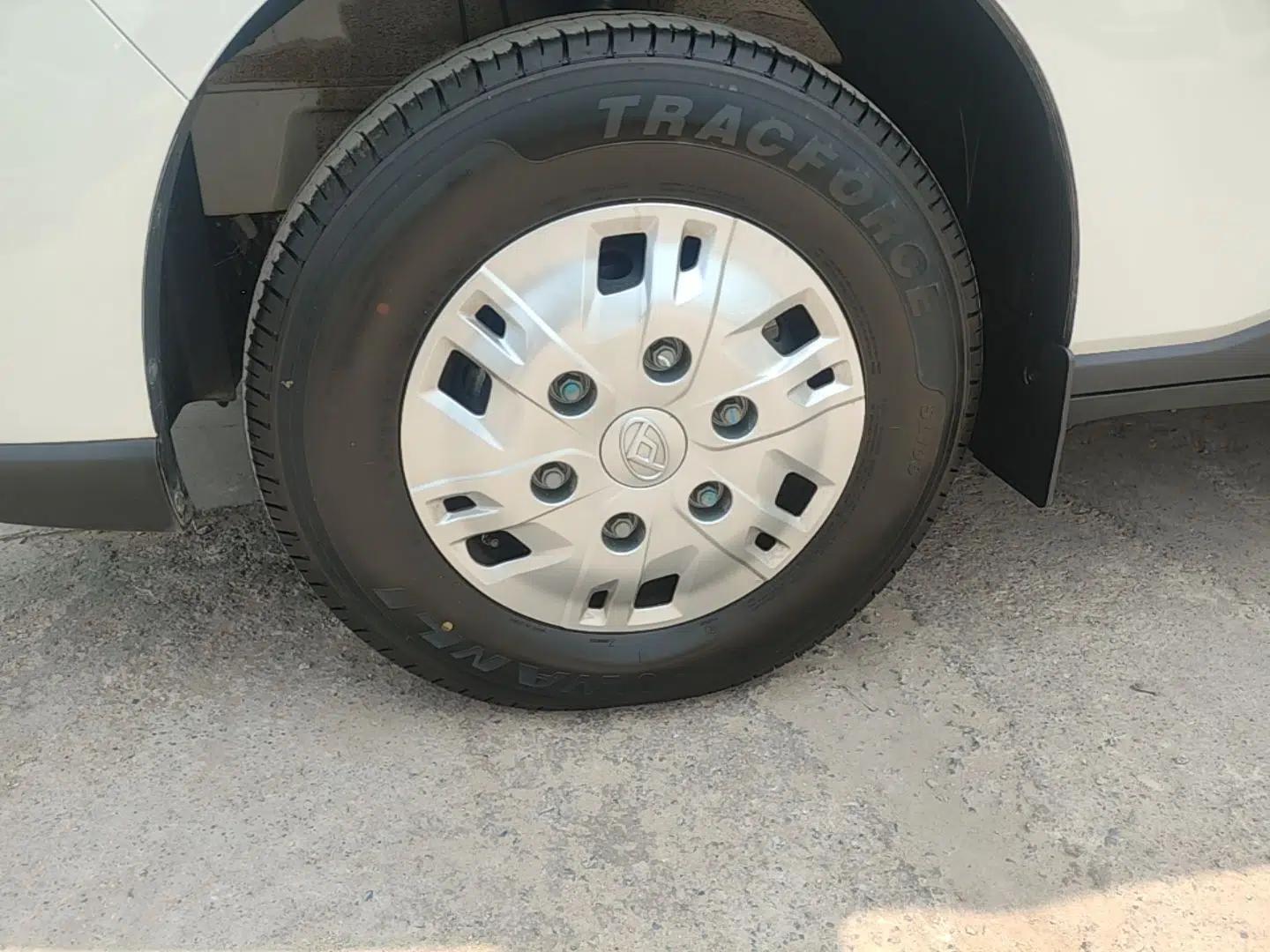 SAIC MAXUS Xintu V70 2023 2.0T Elite Edition Automatic Long Wheelbase Mid-Height 6/7 Seats — миниатюра 10