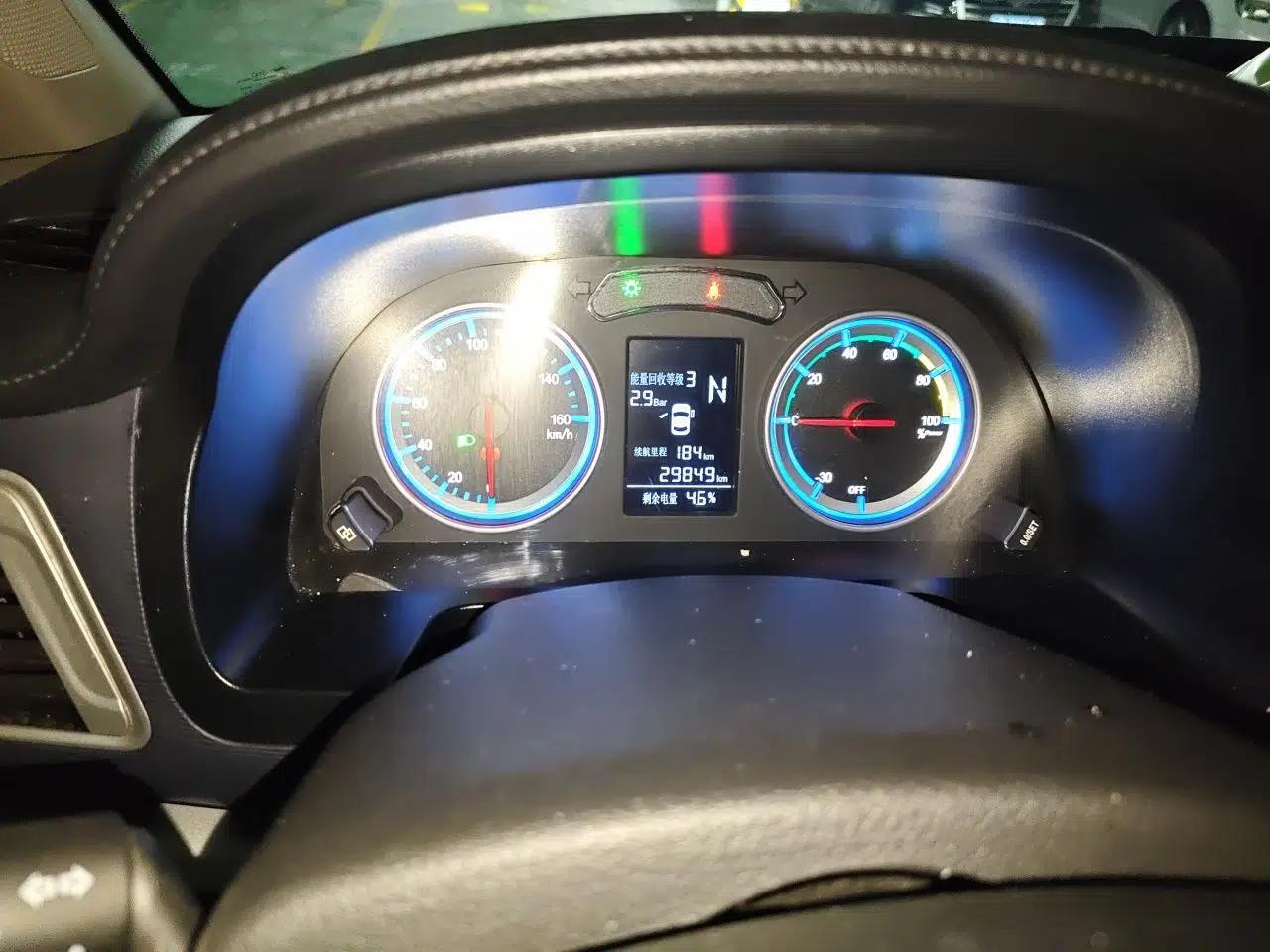 FORTHING Lingzhi M5 2024 460 km Range Passenger Version Standard Edition 7 Seats — миниатюра 11