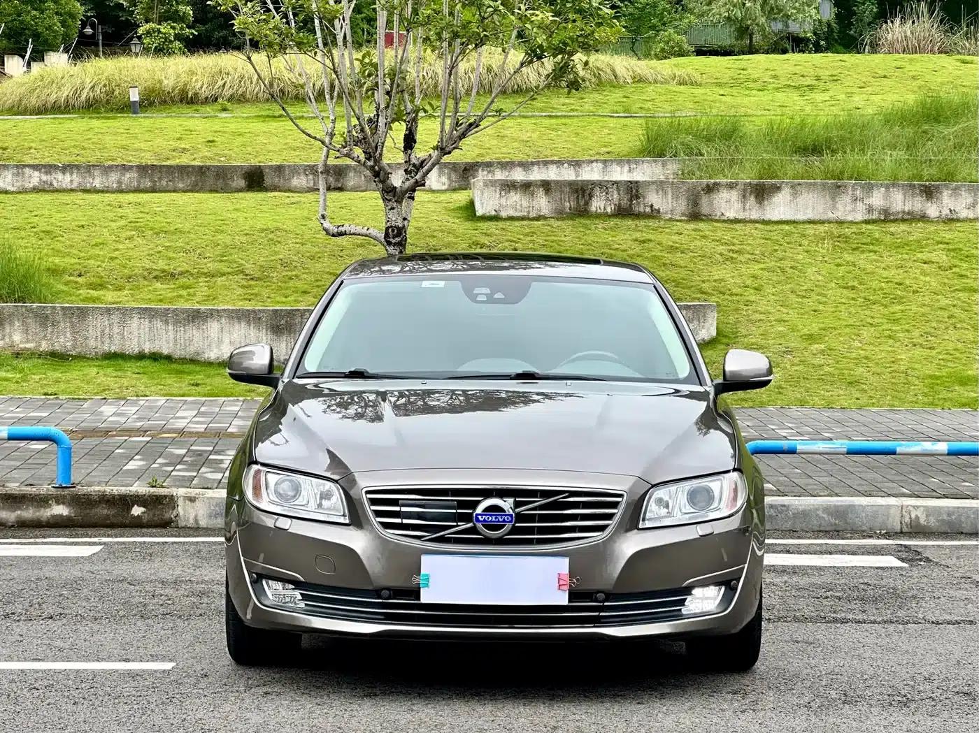 2015 Volvo S80L 2.0T T5 Smart Edition — миниатюра 2