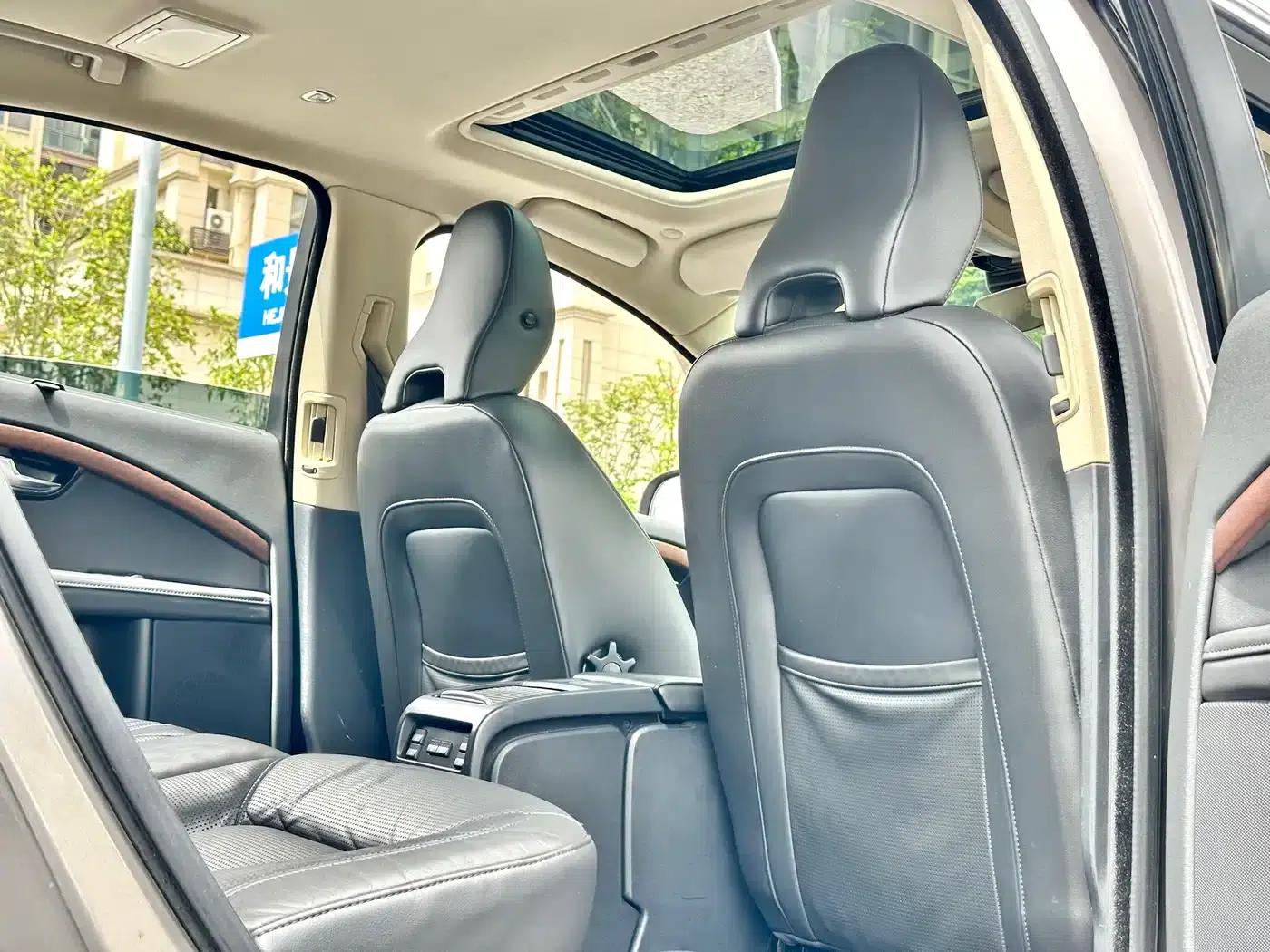 2015 Volvo S80L 2.0T T5 Smart Edition — миниатюра 28