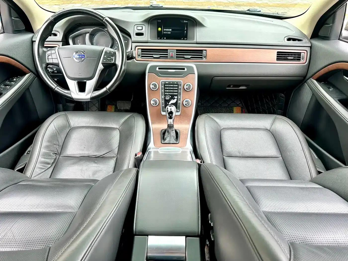 2015 Volvo S80L 2.0T T5 Smart Edition — миниатюра 38
