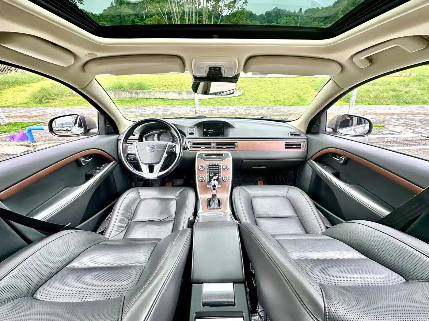 2015 Volvo S80L 2.0T T5 Smart Edition — миниатюра 40