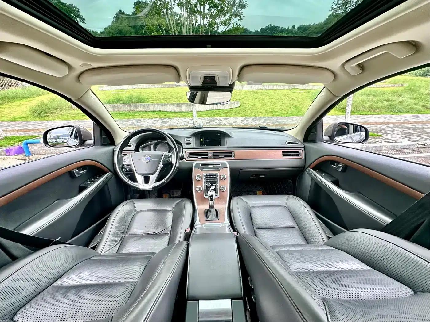 2015 Volvo S80L 2.0T T5 Smart Edition — миниатюра 41