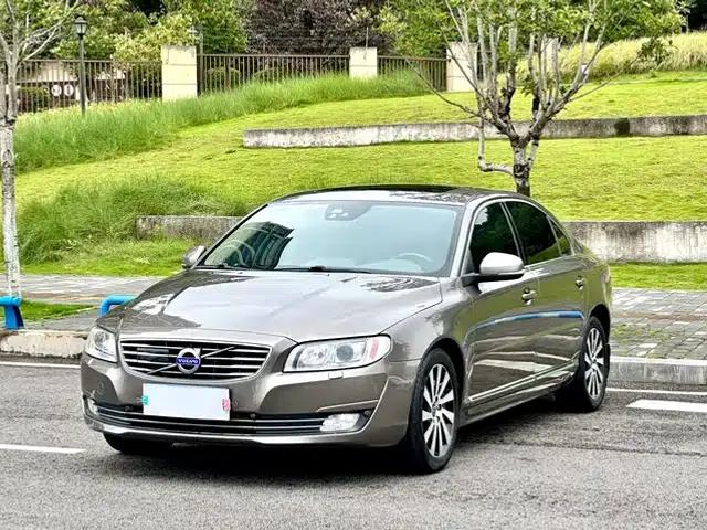 2015 Volvo S80L 2.0T T5 Smart Edition