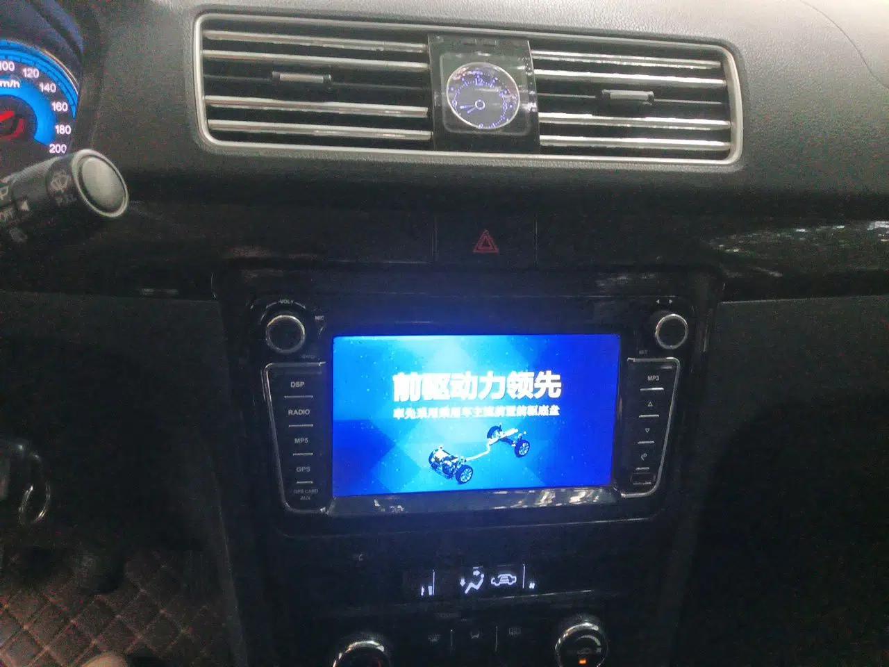 Dongfeng Fengon 370 2016 1.5L Manual Luxury Version SFG15-05 7 Seats — миниатюра 13
