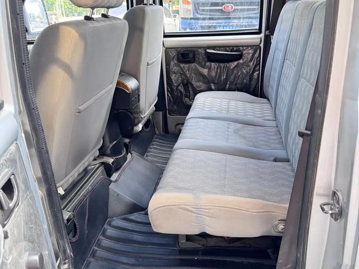Wuling Rongguang Mini Truck 2017 1.5L Double Cab Basic Model L3C — миниатюра 7