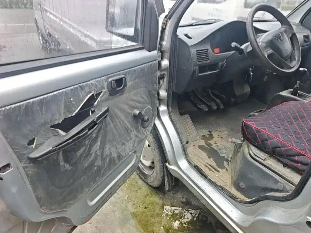 Wuling Rongguang Mini Truck 2012 1.5L Single Cab Basic Model L3C — миниатюра 23