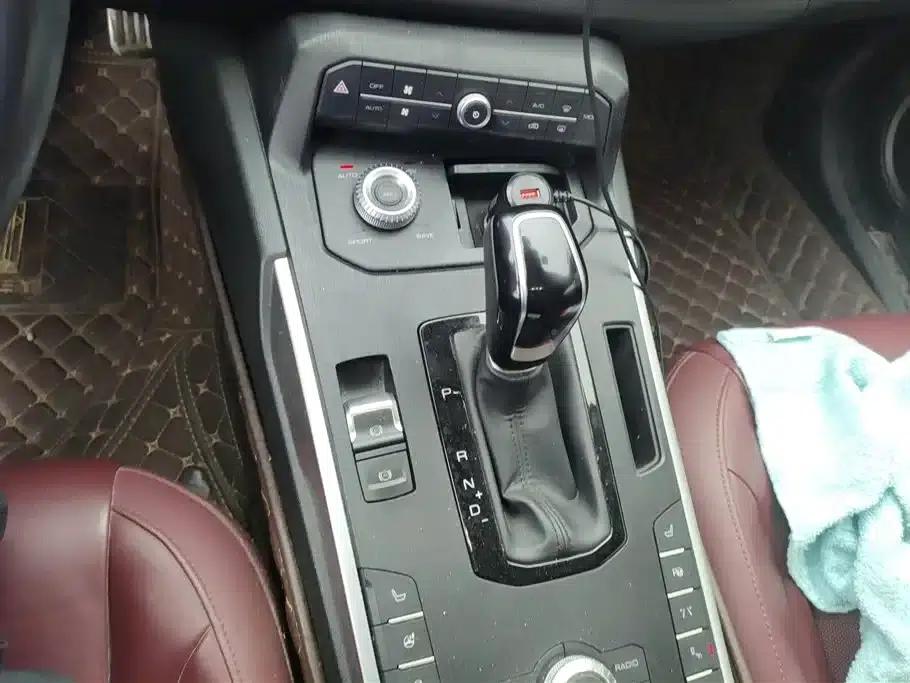 Wey P8 2018 2.0T Flagship Edition — миниатюра 16