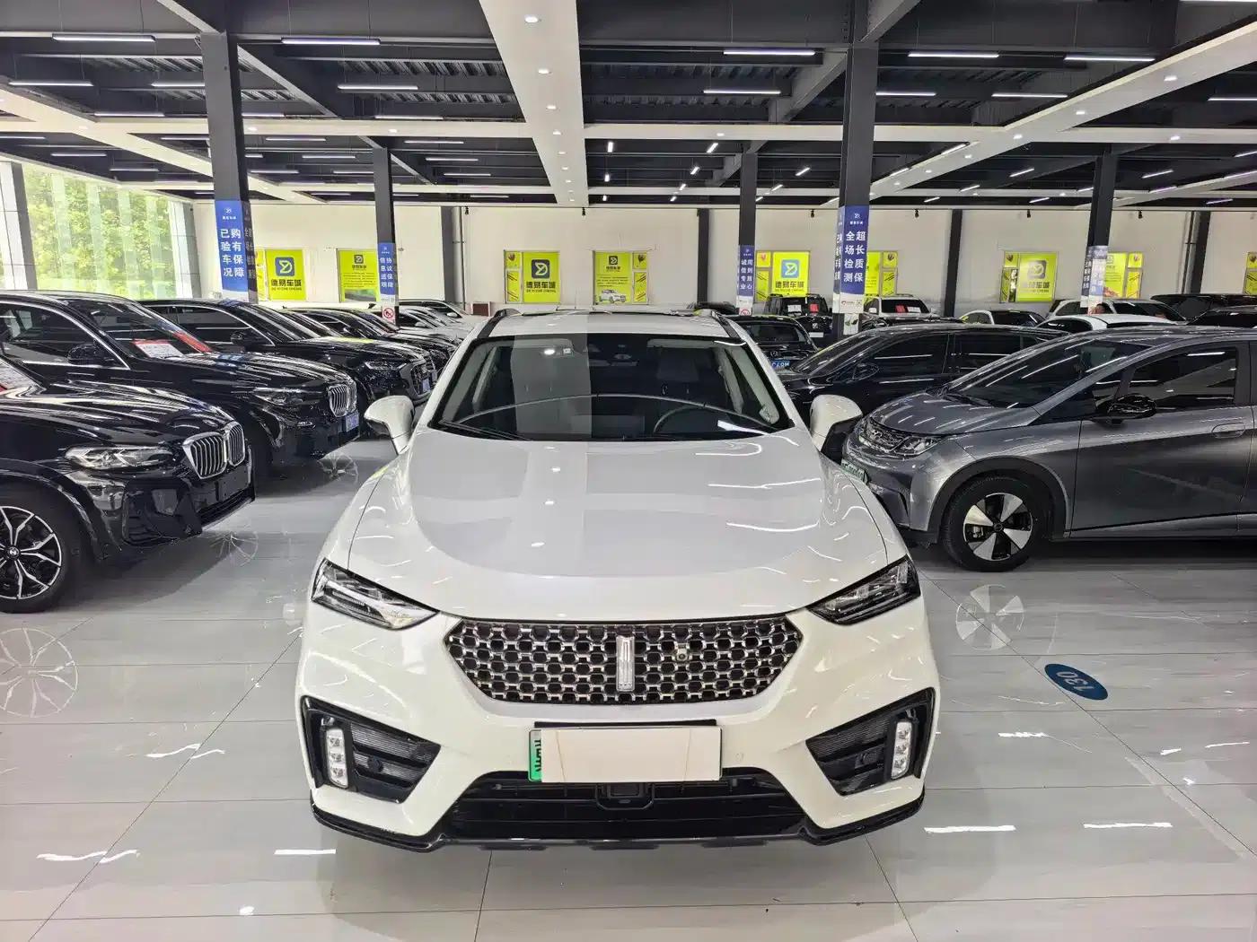 Weipai VV7 New Energy 2020 PHEV 2.0T Flagship Edition — миниатюра 2