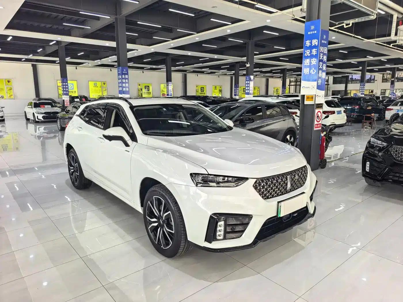Weipai VV7 New Energy 2020 PHEV 2.0T Flagship Edition — миниатюра 3