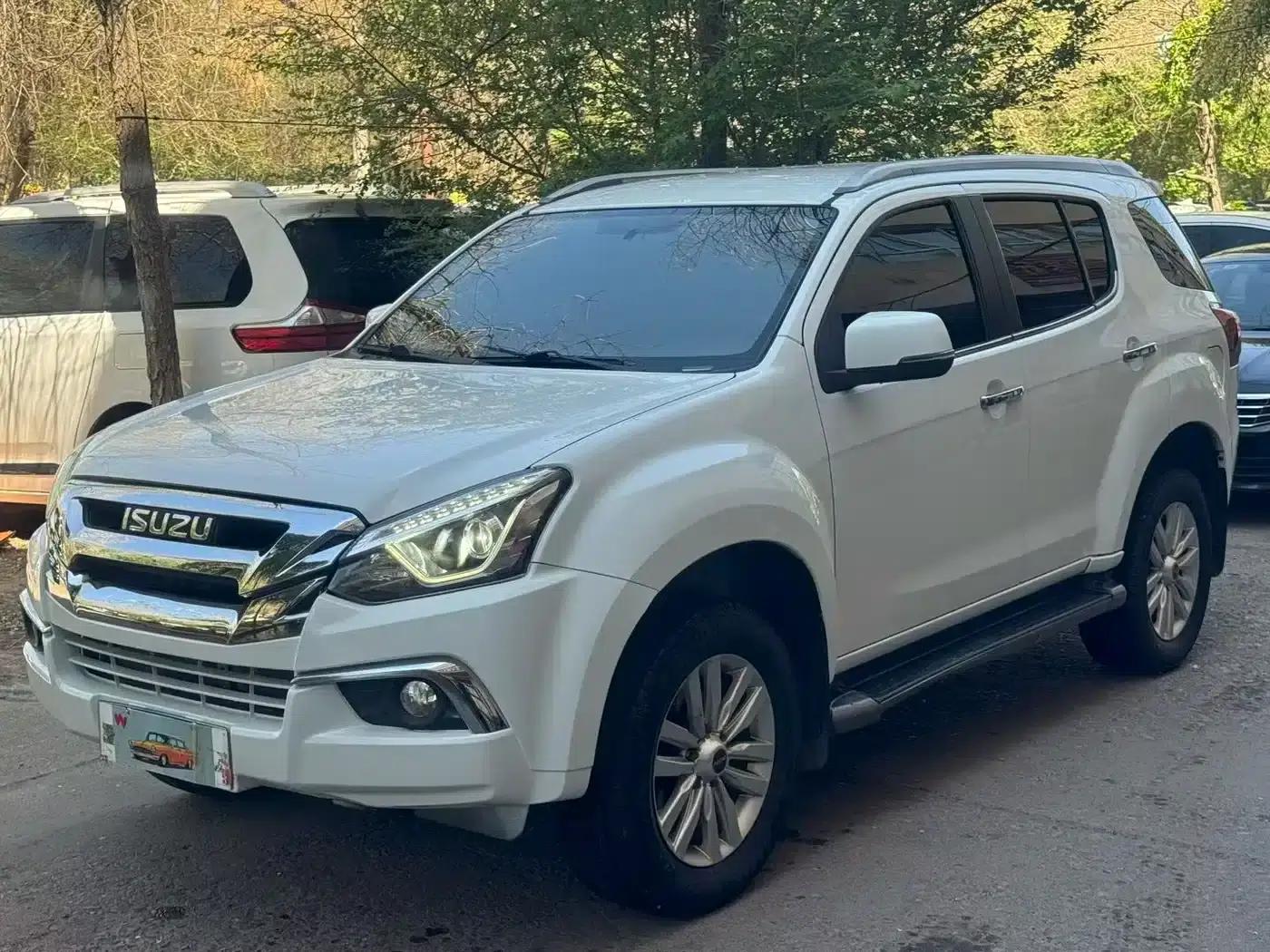 2020 mu-X Ranger 1.9T Diesel Automatic 4WD Enjoy Edition 5-Seater China VI Emission Standard — миниатюра 1