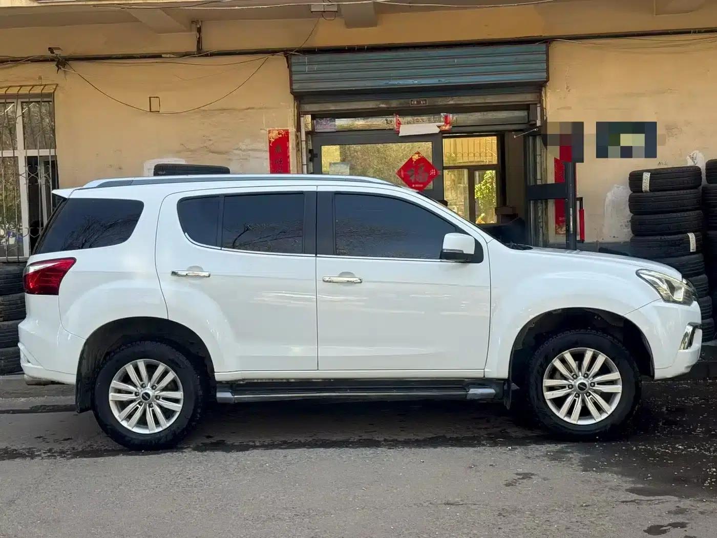 2020 mu-X Ranger 1.9T Diesel Automatic 4WD Enjoy Edition 5-Seater China VI Emission Standard — миниатюра 5