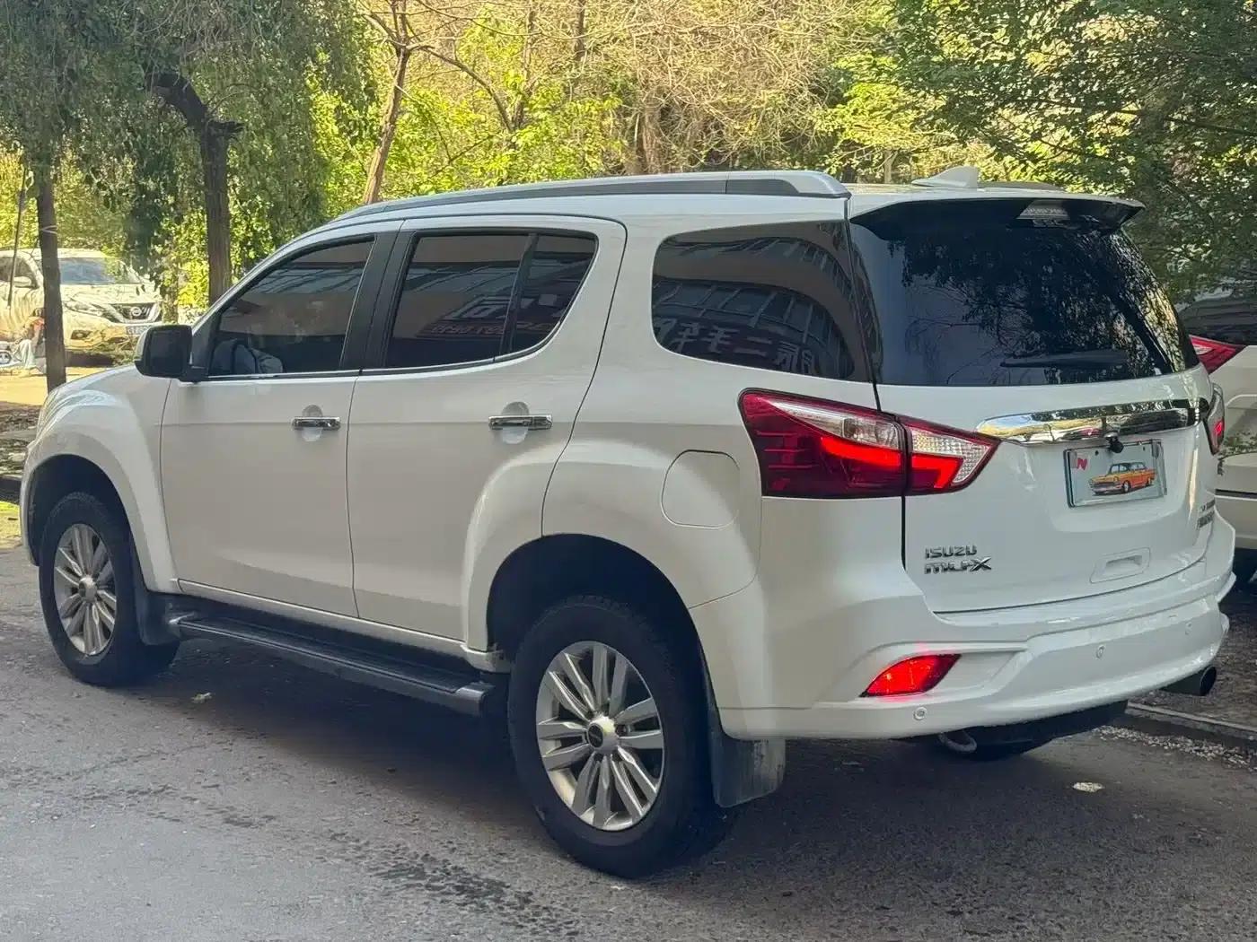 2020 mu-X Ranger 1.9T Diesel Automatic 4WD Enjoy Edition 5-Seater China VI Emission Standard — миниатюра 7