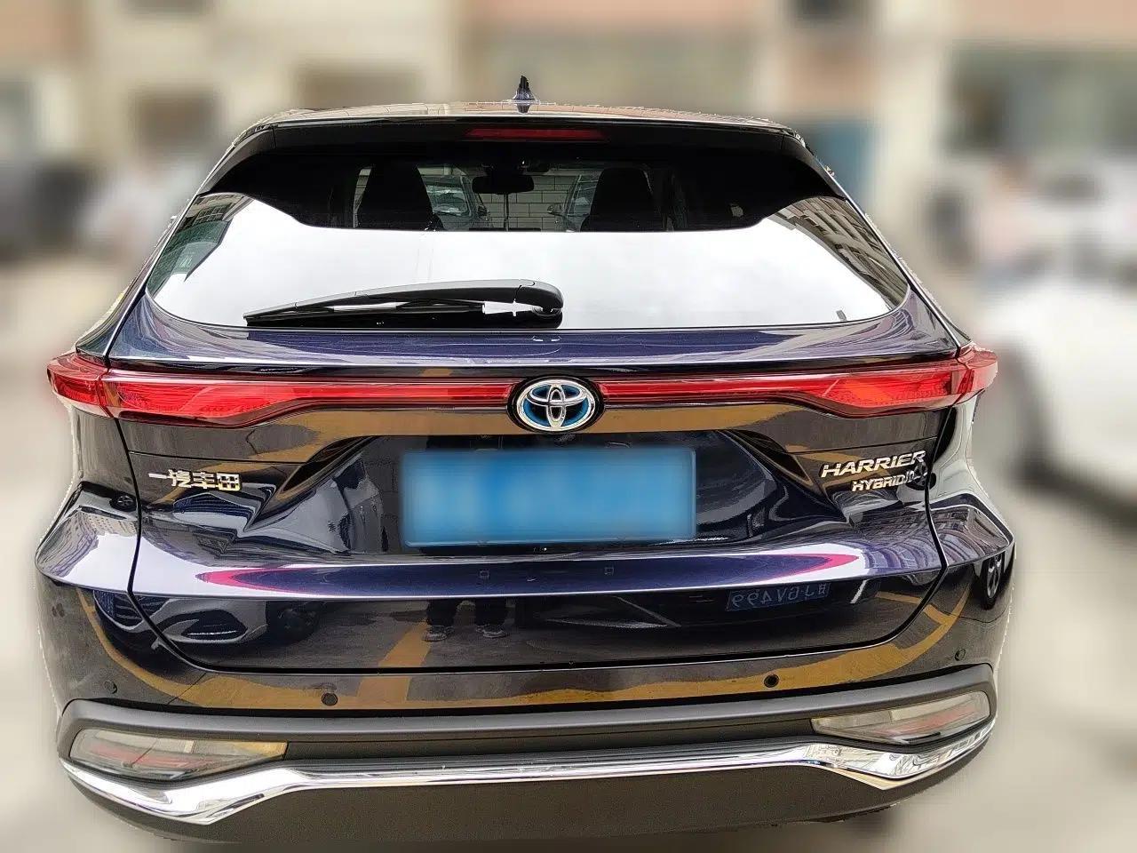 Toyota Harrier 2022 Dual-Engine 2.5L CVT Two-Wheel Drive Luxury Edition — миниатюра 5