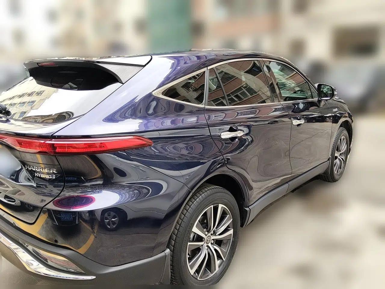 Toyota Harrier 2022 Dual-Engine 2.5L CVT Two-Wheel Drive Luxury Edition — миниатюра 6