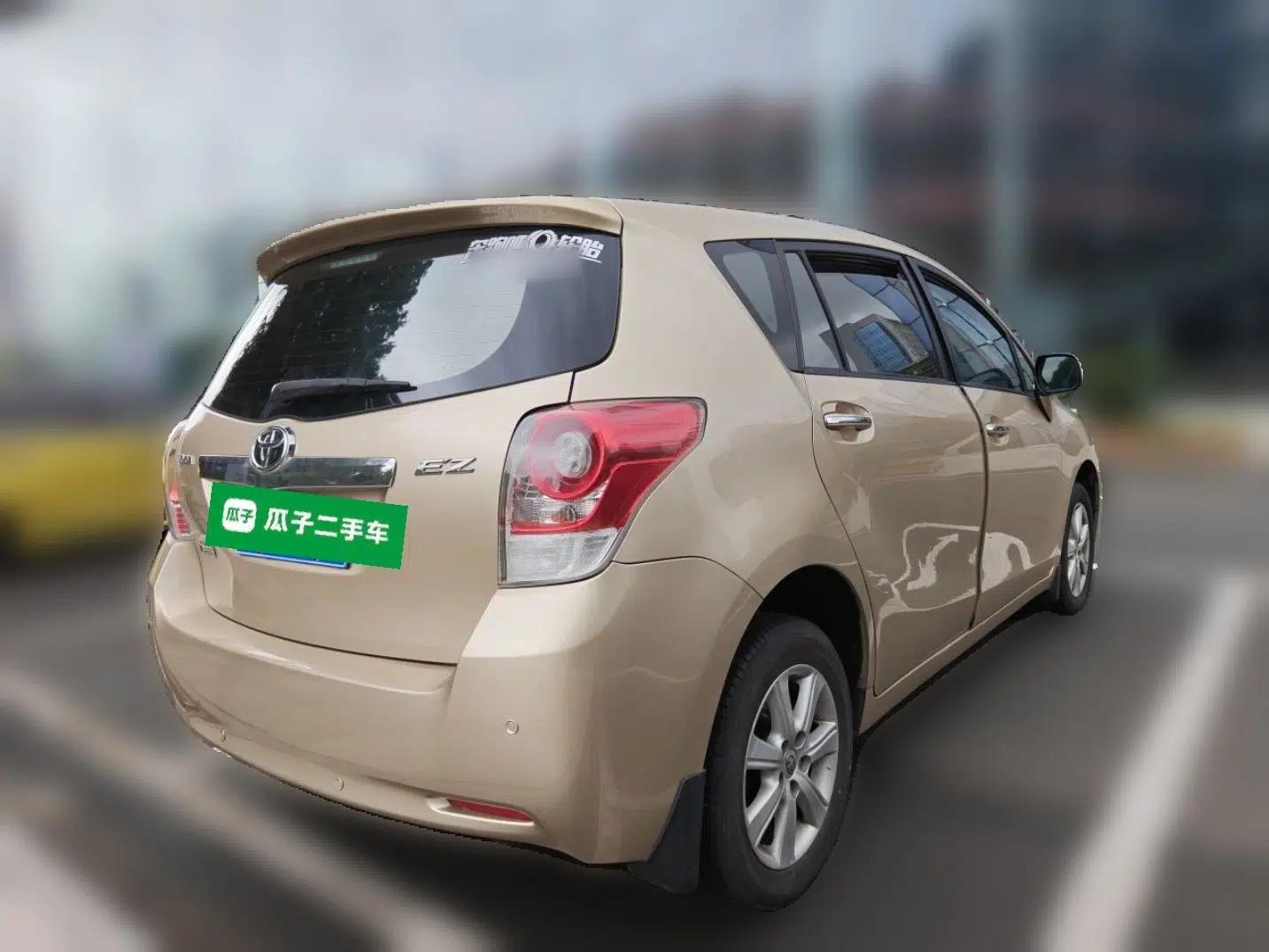Toyota Verso 2011 180E CVT Elite Edition — миниатюра 6