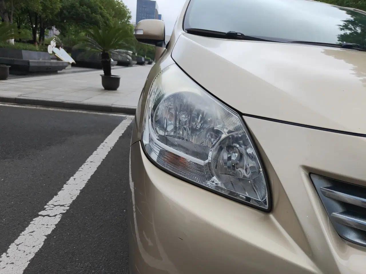 Toyota Verso 2011 180E CVT Elite Edition — миниатюра 7