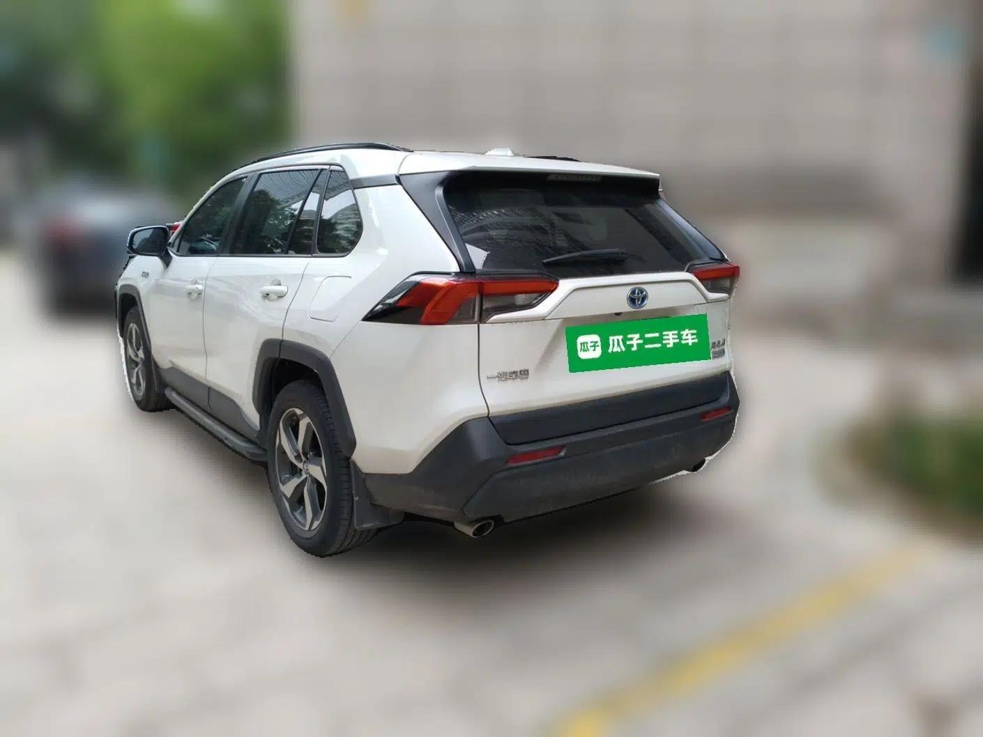 Toyota RAV4 Rongfang Plug-in Hybrid 2021 2.5L Two-Wheel Drive Elite Pro — миниатюра 4