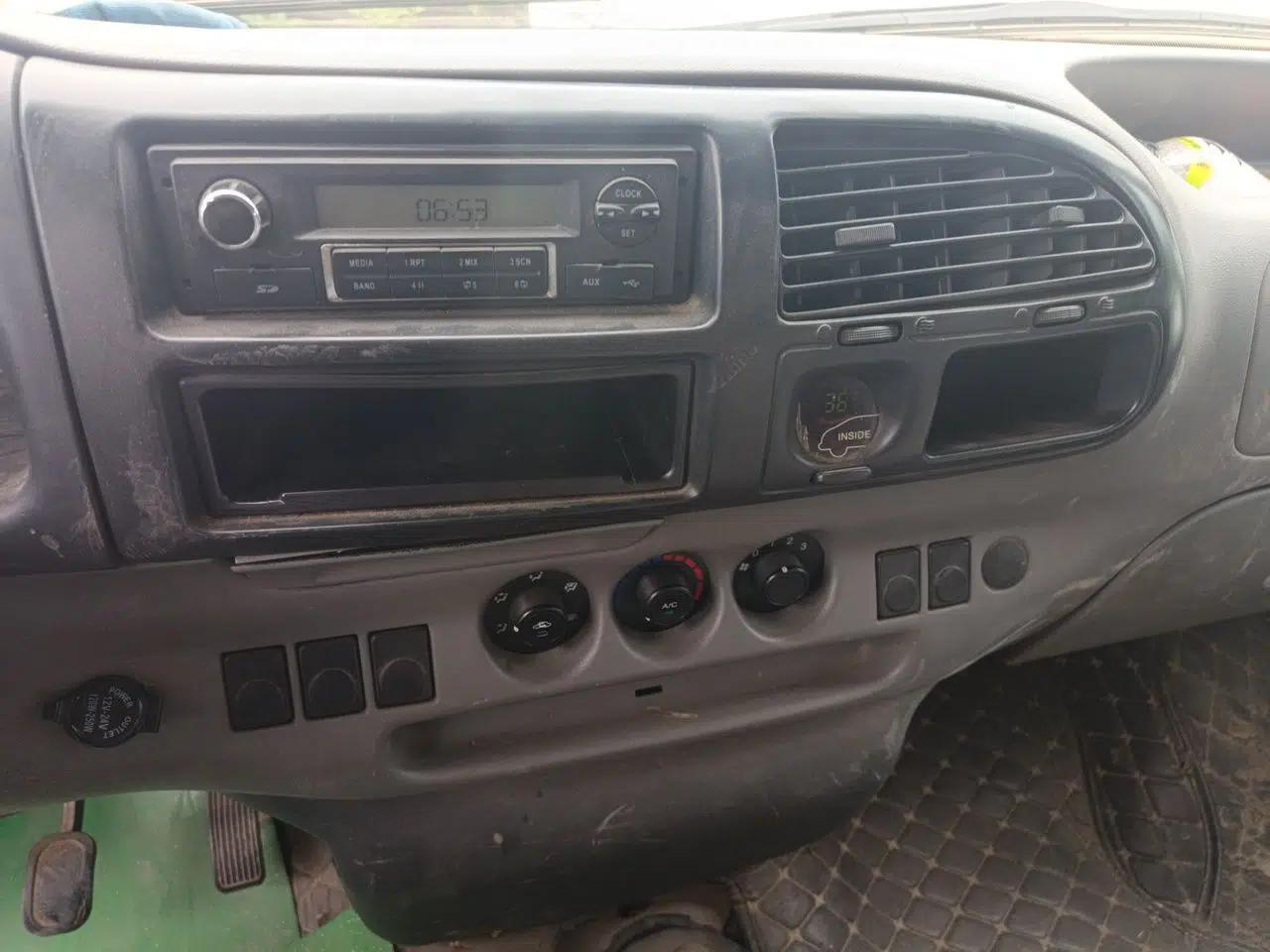 Ford Classic Transit 2013 2.8T Facelifted Diesel Van - Short Wheelbase Mid-Roof Model JX493ZLQ4 — миниатюра 13