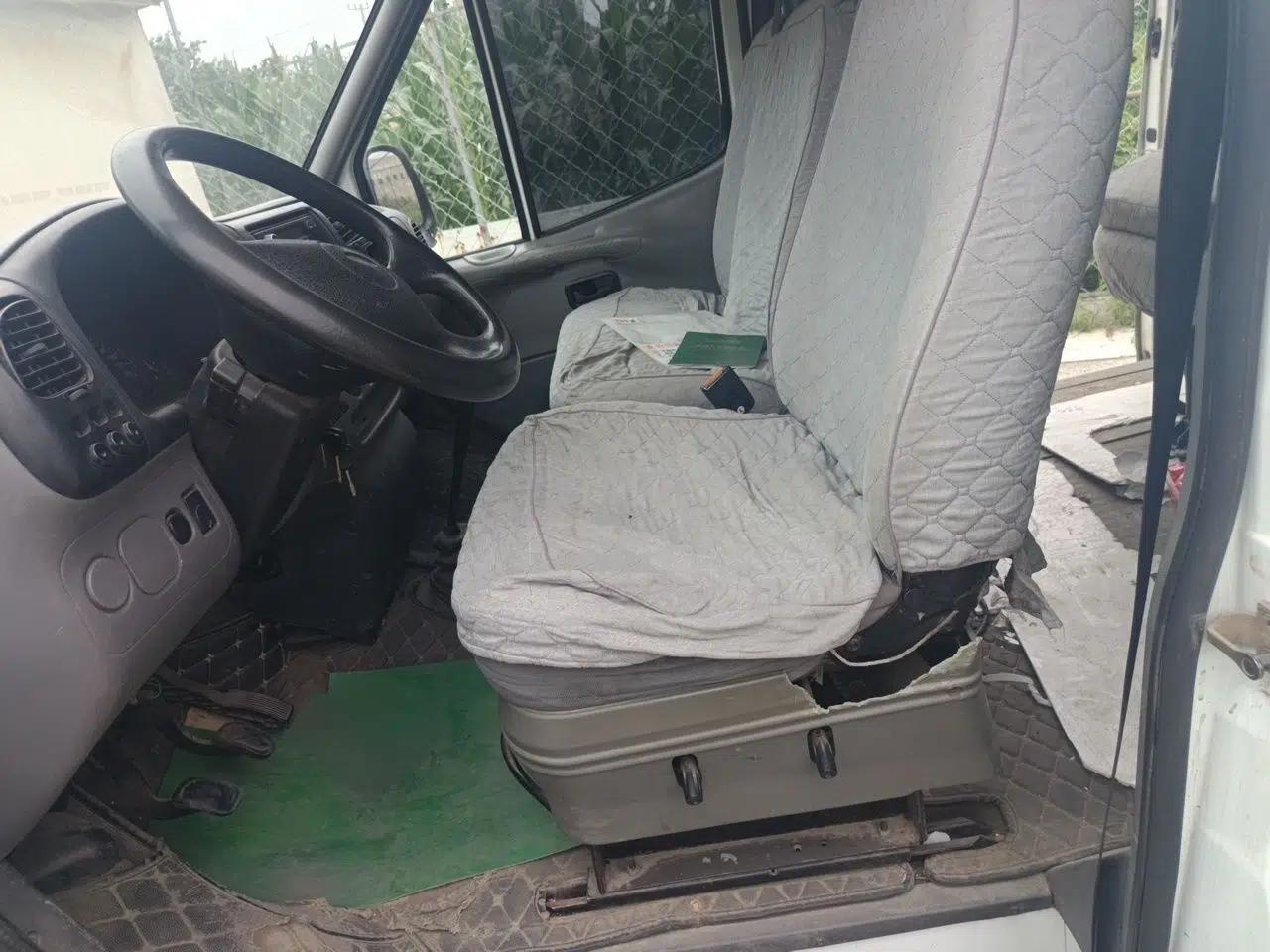 Ford Classic Transit 2013 2.8T Facelifted Diesel Van - Short Wheelbase Mid-Roof Model JX493ZLQ4 — миниатюра 15