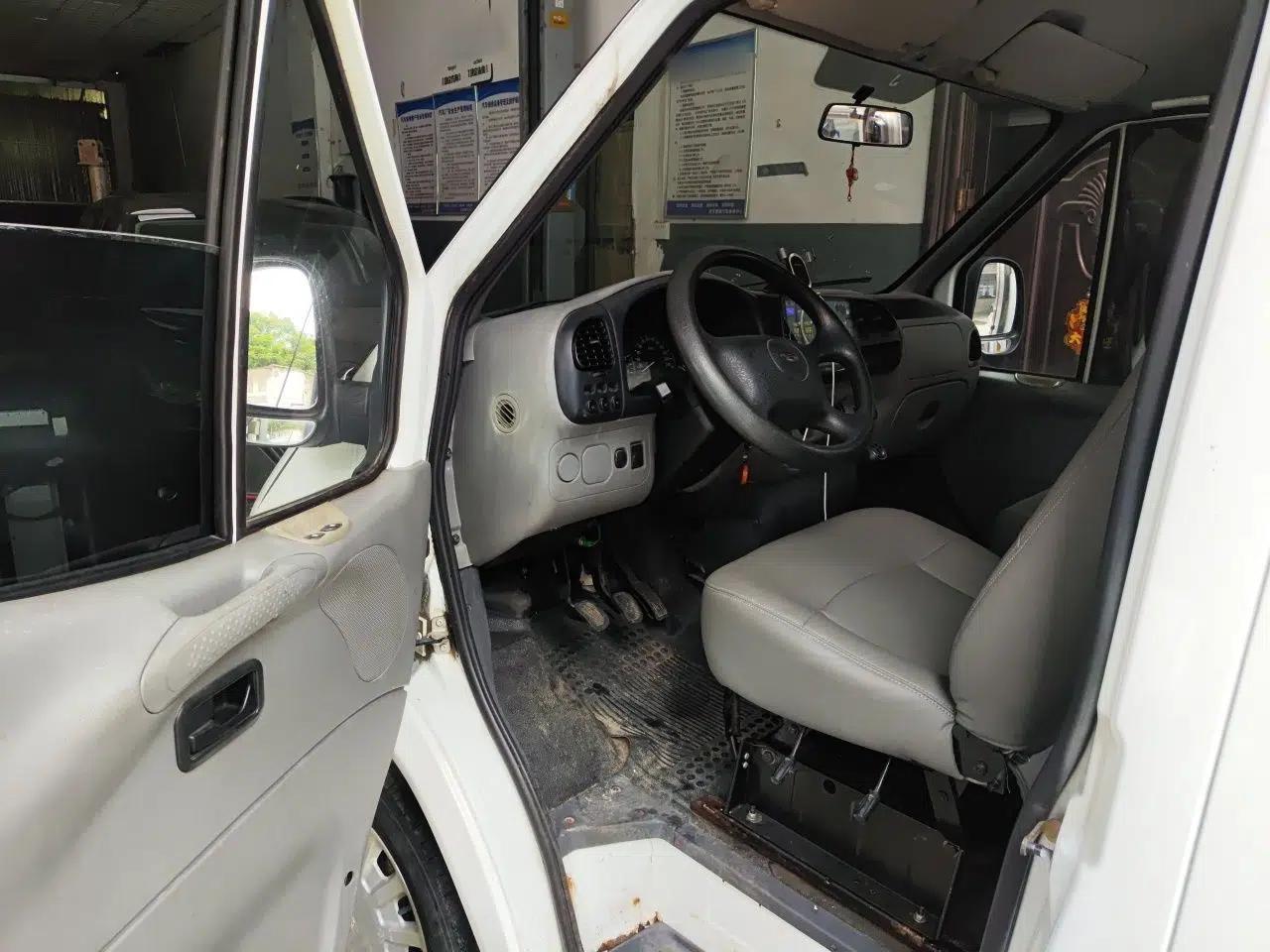 Ford Classic Transit 2015 Classic Transit, 2.8T, manual, 5 seats, JX493ZLQ4 engine — миниатюра 16