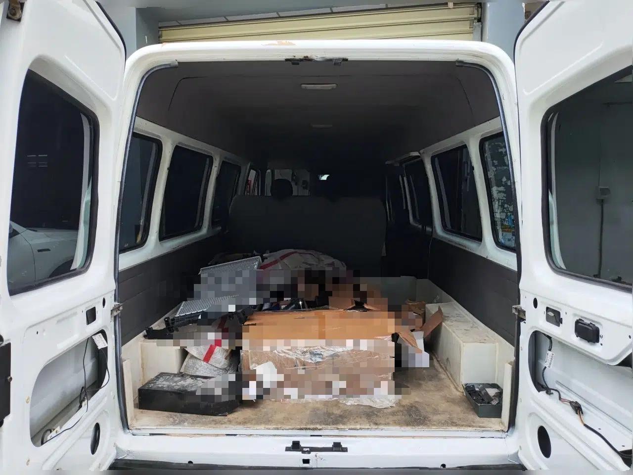 Ford Classic Transit 2015 Classic Transit, 2.8T, manual, 5 seats, JX493ZLQ4 engine — миниатюра 19