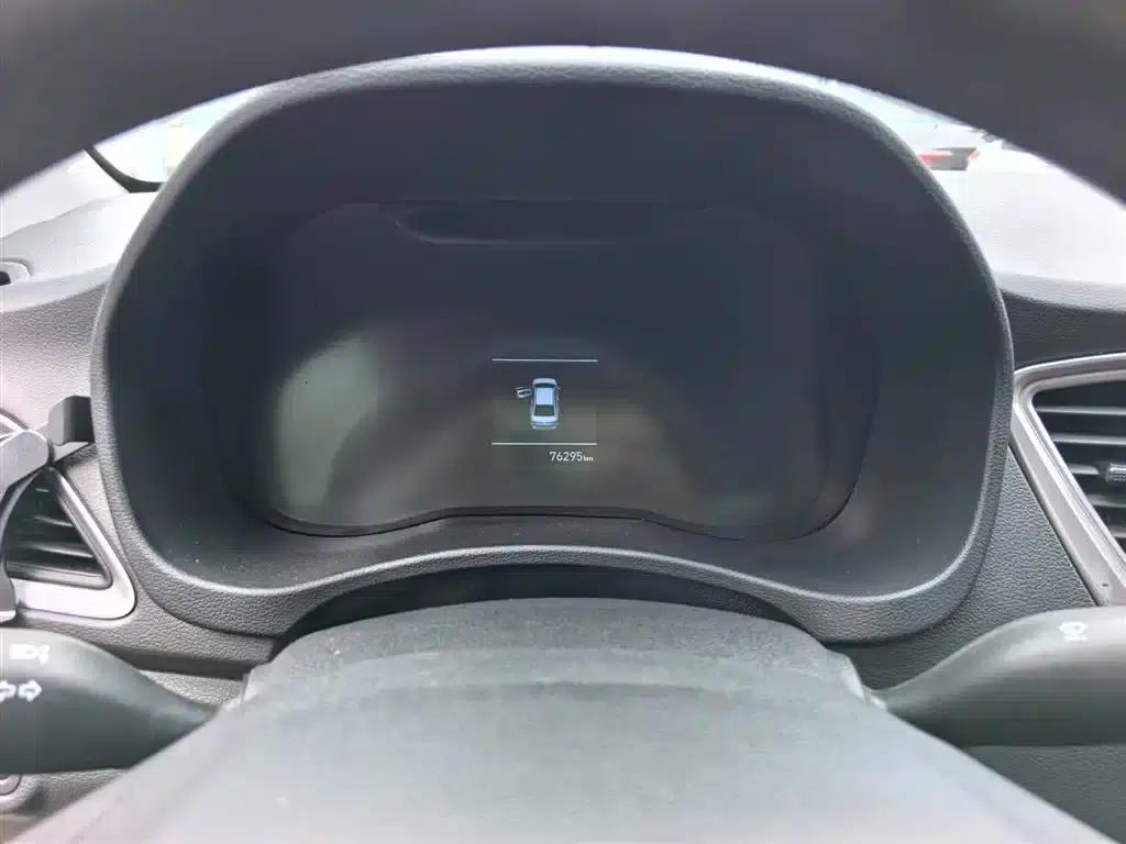 2020 Hyundai Verna 1.4L CVT GLS Cool Edition — миниатюра 11