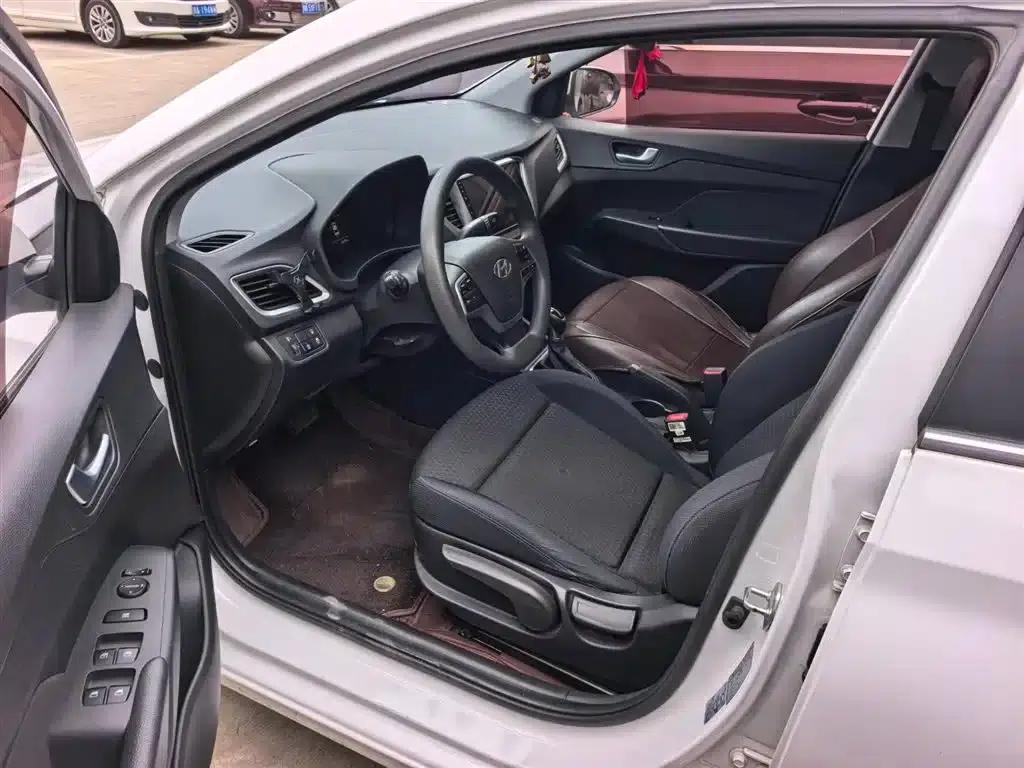 2020 Hyundai Verna 1.4L CVT GLS Cool Edition — миниатюра 7