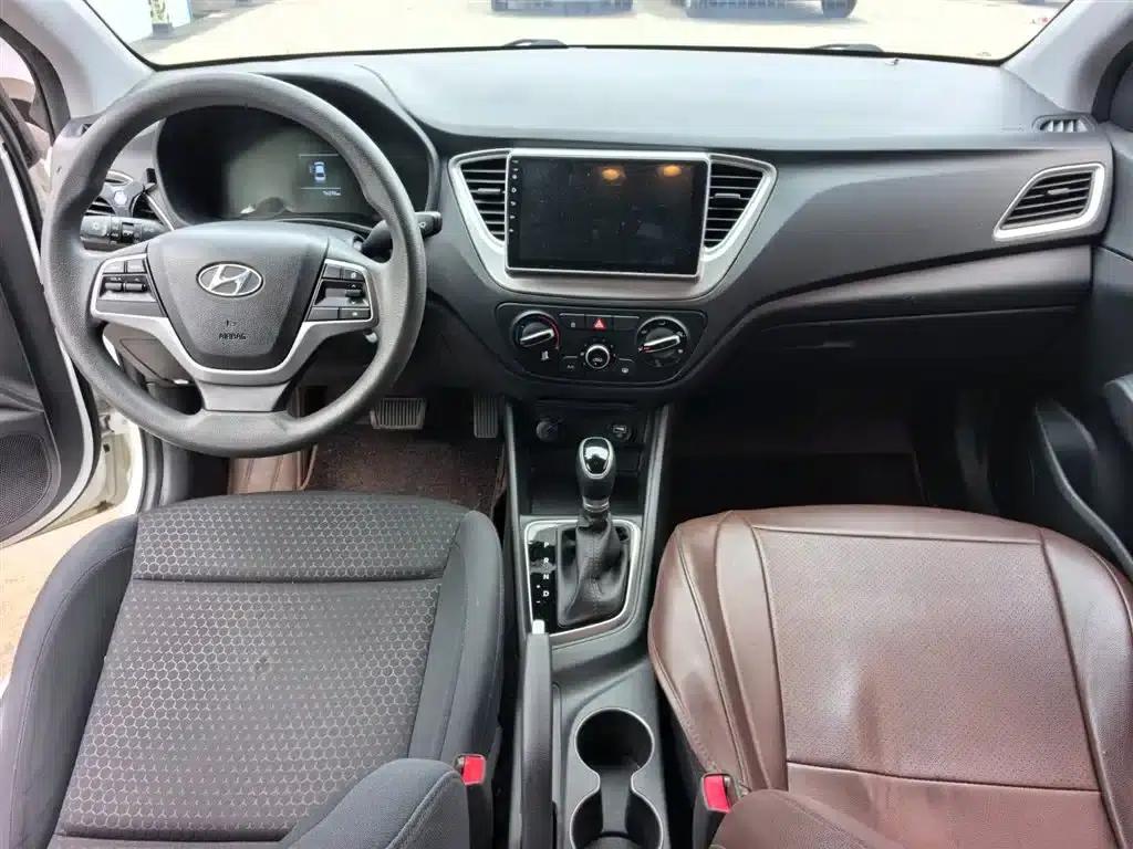 2020 Hyundai Verna 1.4L CVT GLS Cool Edition — миниатюра 9