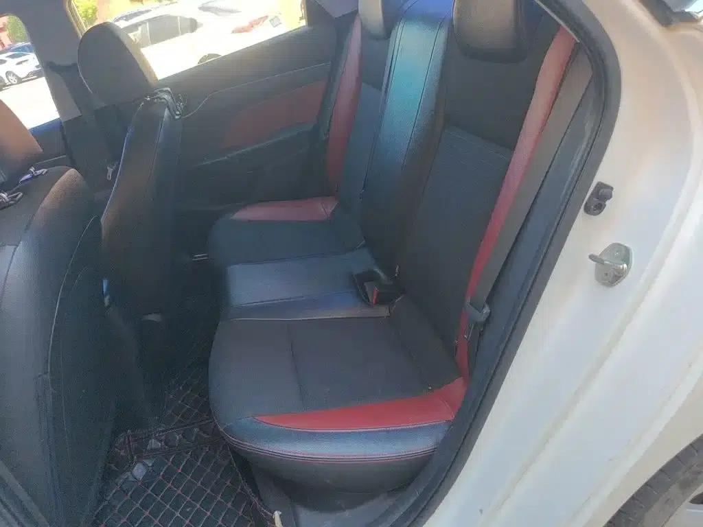 2016 Hyundai Verna 1.4L Automatic GLS (Cool Edition) — миниатюра 15