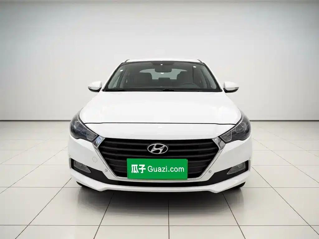 2016 Hyundai Verna 1.4L Automatic GLS (Cool Edition) — миниатюра 24