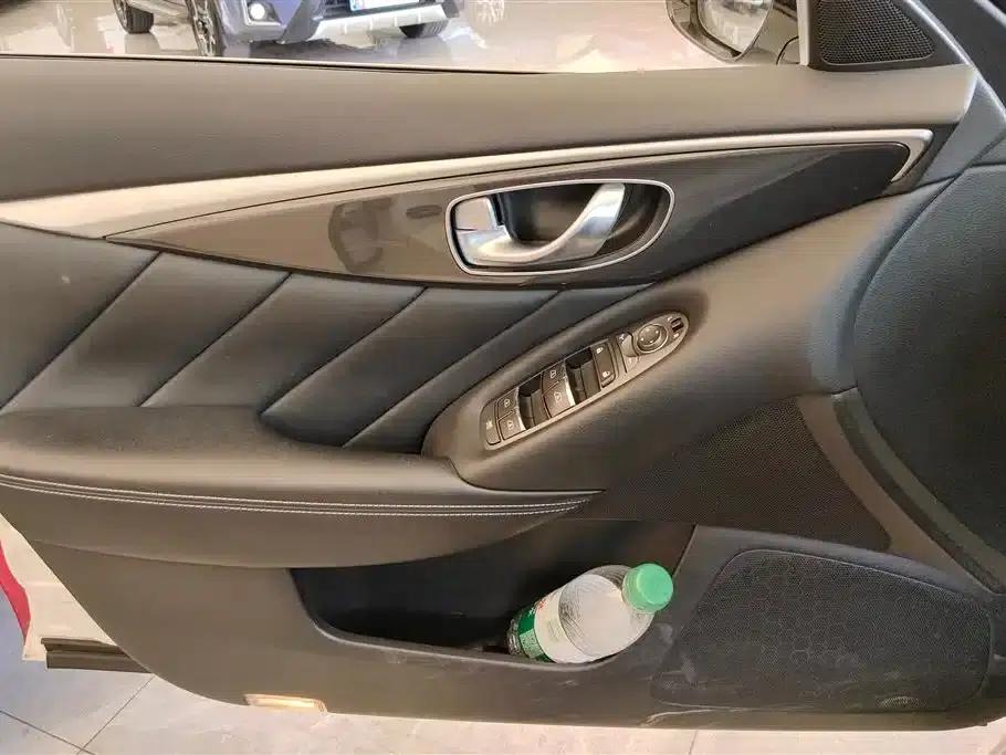 Infiniti Q50 2014 2.0T Comfort Edition — миниатюра 7