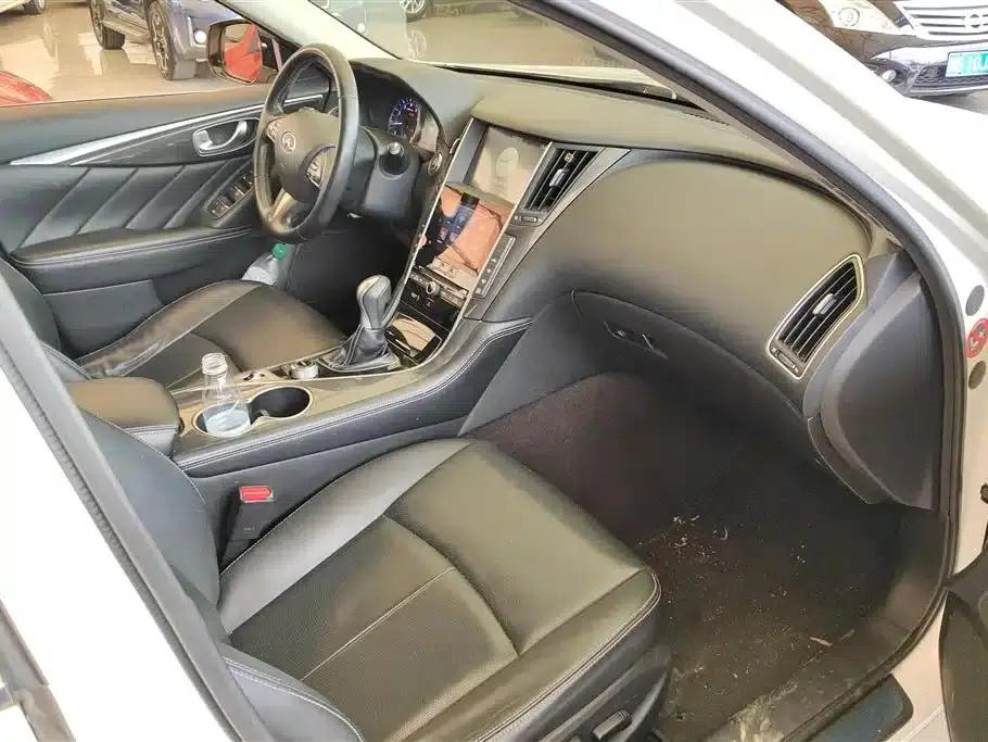 Infiniti Q50 2014 2.0T Comfort Edition — миниатюра 8