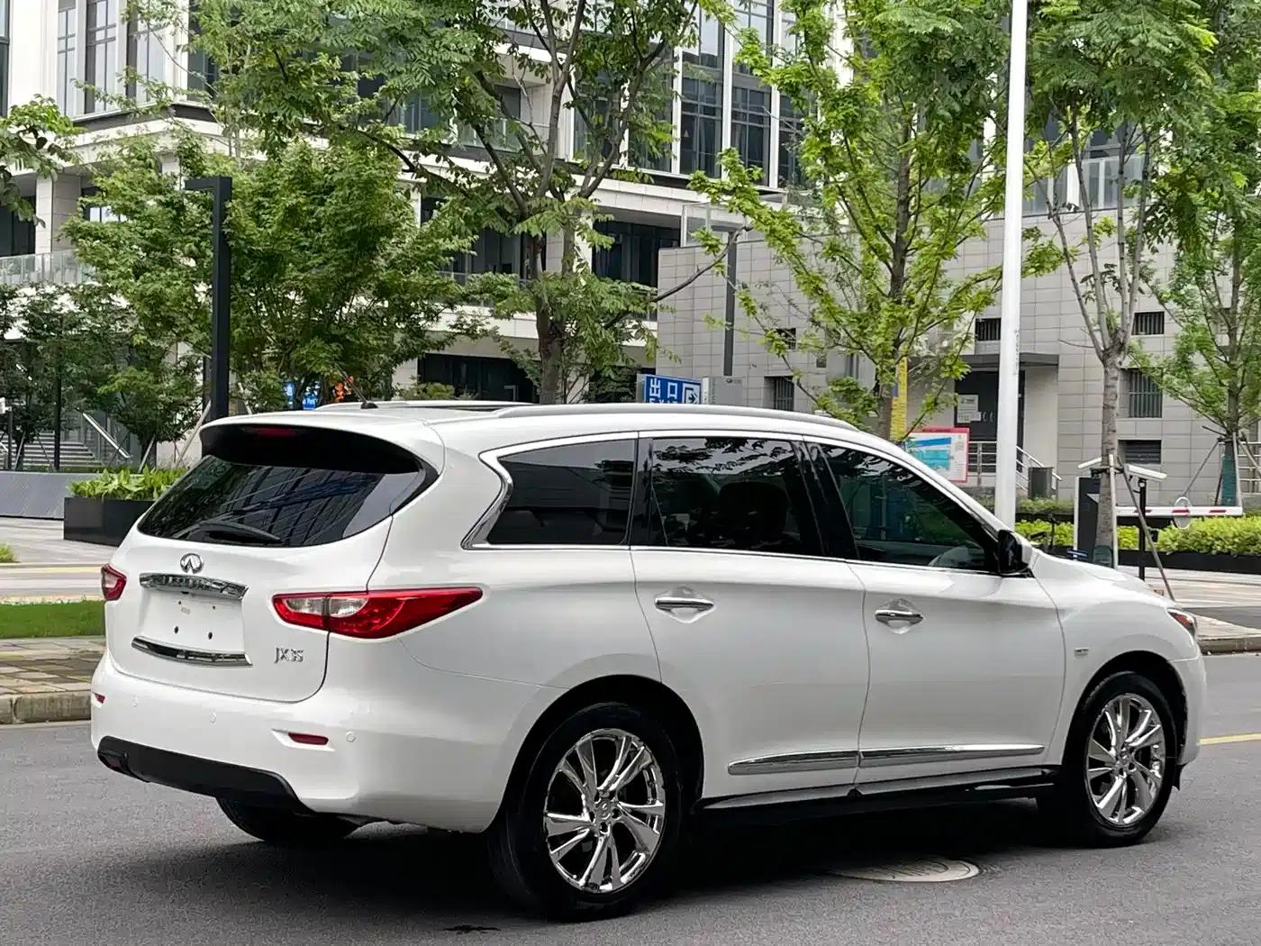 Infiniti JX 2013 JX35 AWD All-Terrain Edition — миниатюра 4