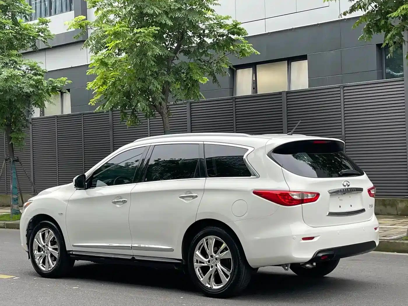Infiniti JX 2013 JX35 AWD All-Terrain Edition — миниатюра 5