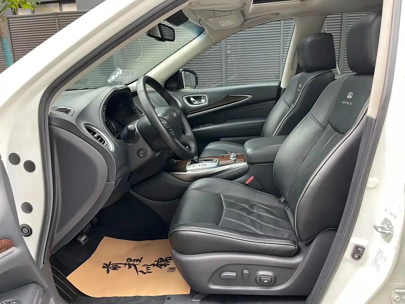 Infiniti JX 2013 JX35 AWD All-Terrain Edition — миниатюра 6