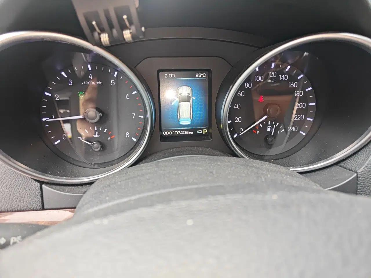Haval H8 2015 2.0T Two-Wheel-Drive Luxury Version — миниатюра 12