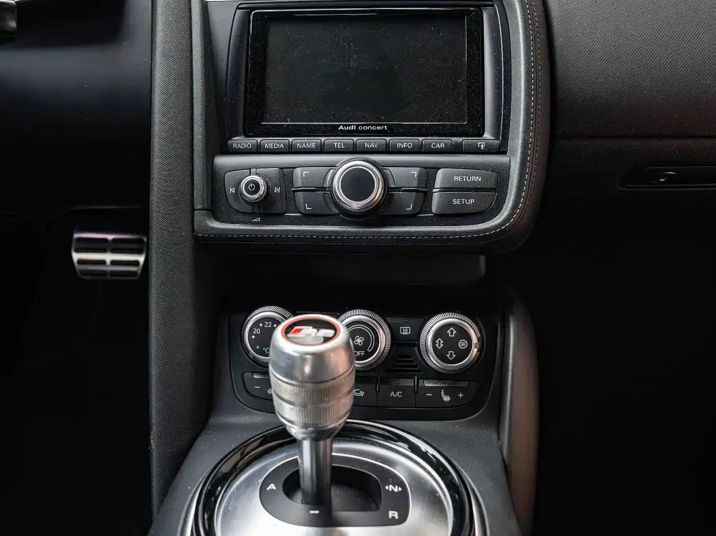 2014 Audi R8 5.2 FSI quattro — миниатюра 15