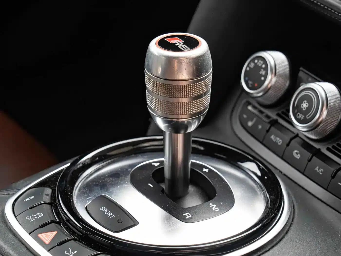 2014 Audi R8 5.2 FSI quattro — миниатюра 16