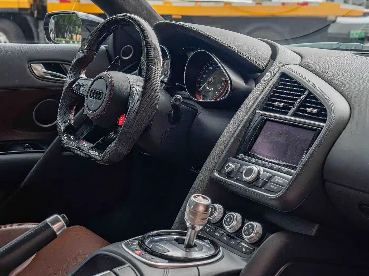 2014 Audi R8 5.2 FSI quattro — миниатюра 17